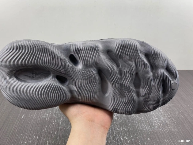 MX Granite Foam RNR Yeezy Adidas IE4931 0711